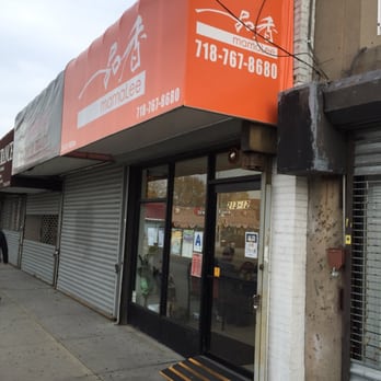 Mama Lee - Outside - Chinese Near Me - Bayside, New York
