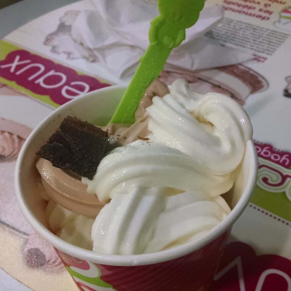 Menchie's Frozen Yoghurt - Sweety... - Ice Cream & Frozen Yogurt Near Me - Dollard-des-Ormeaux, Quebec Menchie's Frozen Yoghurt - Sweety... - Ice Cream & Frozen Yogurt Near Me - Dollard-des-Ormeaux, Quebec