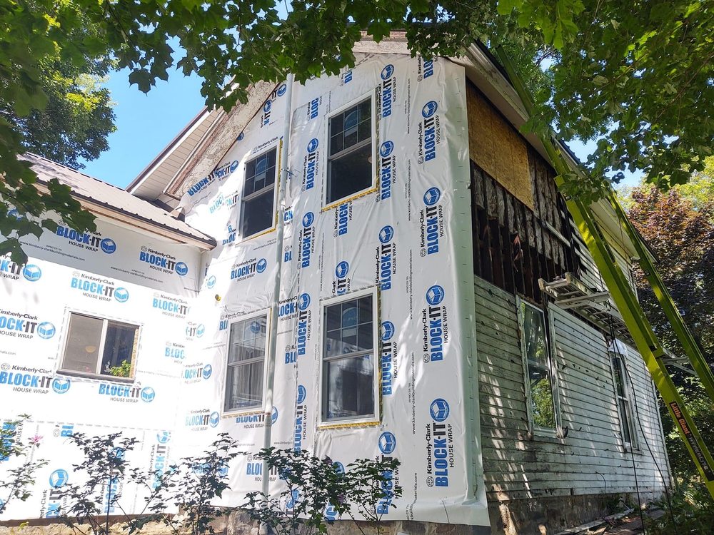 Slide of Calicraft Roofing And Construction