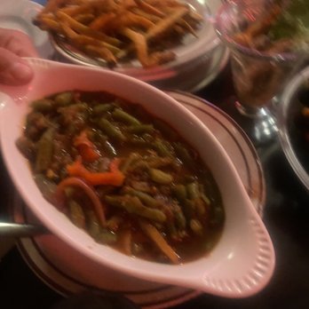 Pyrenees Cafe - Green beans and fries - Basque Near Me - Bakersfield, California Pyrenees Cafe - Green beans and fries - Basque Near Me - Bakersfield, California