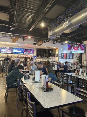 Backdoor Pizzeria by null