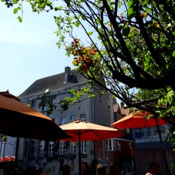 De Gouden Vis - terras aan het water
