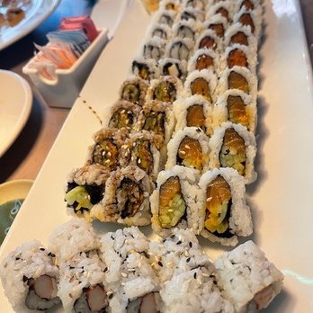 Ahi Asian Bistro - Sushi Bars Near Me - Tampa, Florida