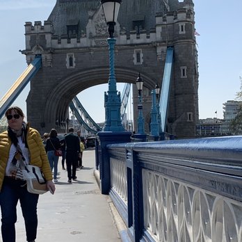 Tower Bridge - Getting on the bridge... - Landmarks & Historical Buildings Near Me - London, XGL Tower Bridge - Getting on the bridge... - Landmarks & Historical Buildings Near Me - London, XGL