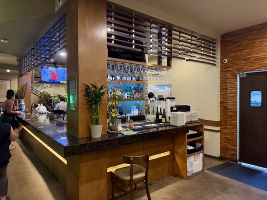 Mai's Restaurant by null