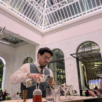 The Holbrook House - Martini cart - Cocktail Bars Near Me - San Francisco, California The Holbrook House - Martini cart - Cocktail Bars Near Me - San Francisco, California