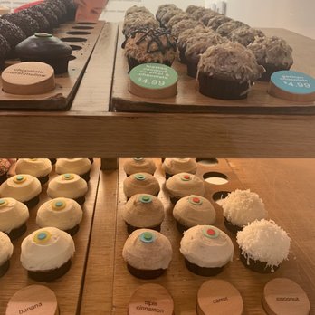 Sprinkles Georgetown - Bakeries Near Me - Washington, DC, District of Columbia Sprinkles Georgetown - Bakeries Near Me - Washington, DC, District of Columbia