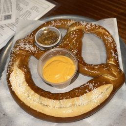 pretzel pretzel