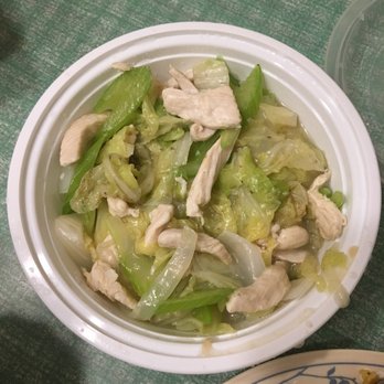 Yeung's House - Chicken chow mein - Chinese Near Me - Pittsburgh, Pennsylvania Yeung's House - Chicken chow mein - Chinese Near Me - Pittsburgh, Pennsylvania