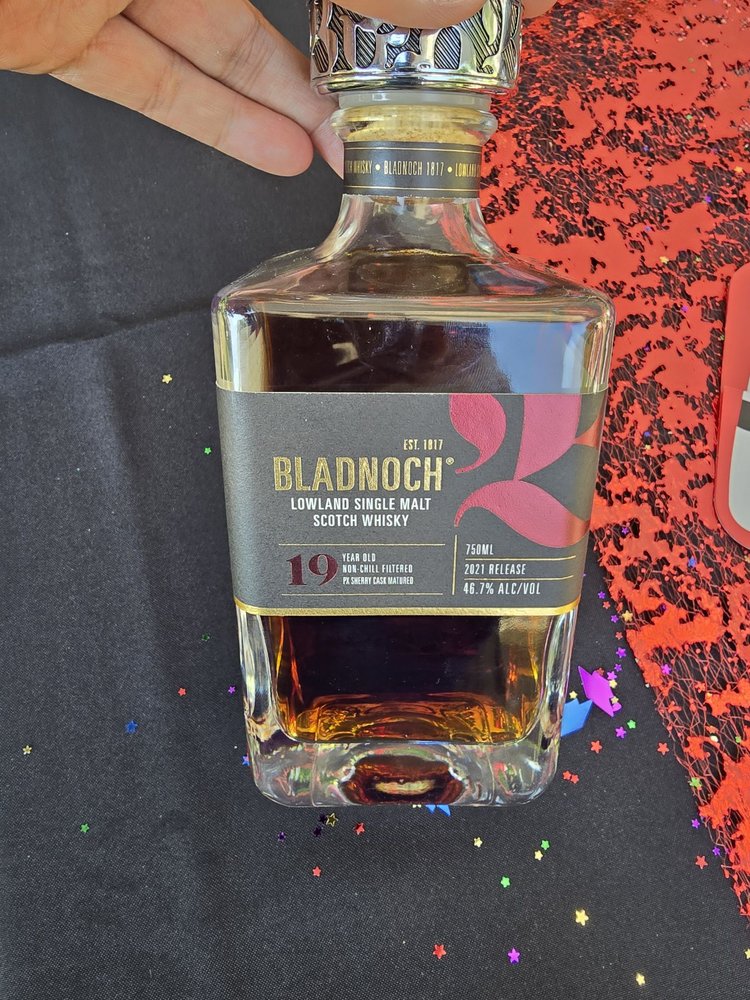 LIQUOR WORLD Updated October 2024 14 Reviews 136 Berlin Rd