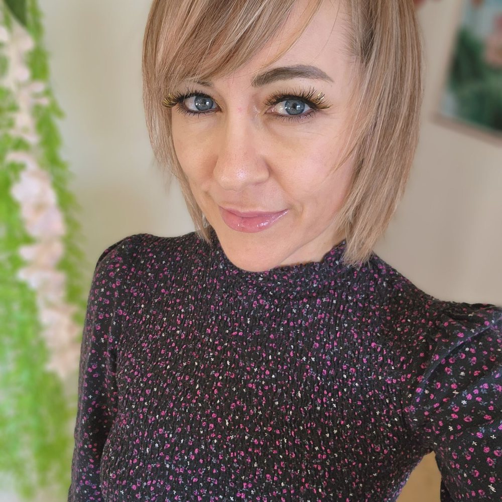 Eternal Skinshine - Current glow status thanks to miss wenshine! - Skin Care Near Me - Beverly Hills, California Eternal Skinshine - Current glow status thanks to miss wenshine! - Skin Care Near Me - Beverly Hills, California