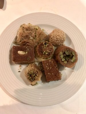 Restaurant Le Cèdre - Badenerstrasse by null