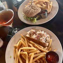 The Happy Rooster - New England Lobster Roll and lamb burger