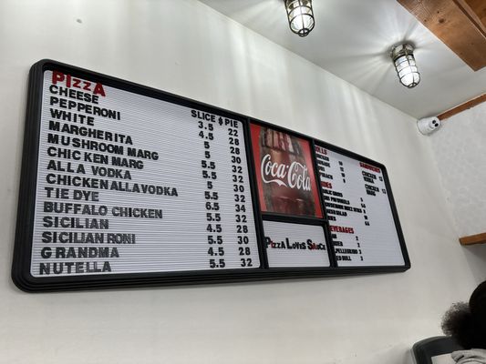 Pizza Loves Sauce by null