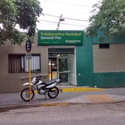 Polideportivo Municipal General Paz - Ingreso