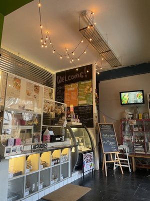 Lacquered Restaurant by null