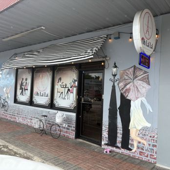 Oh La La Coffee & Wine Bistro - Entrada - Breakfast & Brunch Near Me - Juncos, Puerto Rico