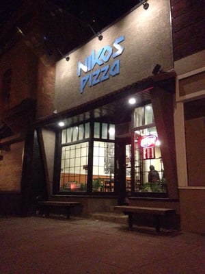 Nikos Pizza by null