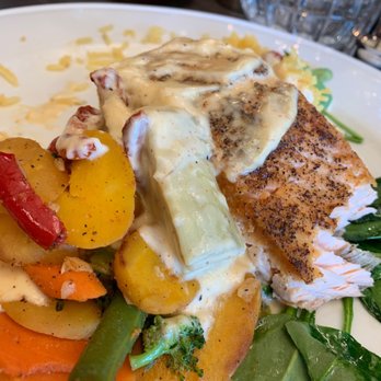 L.A. Bistro Canton - Salmon al bianca - Italian Near Me - Canton, Michigan