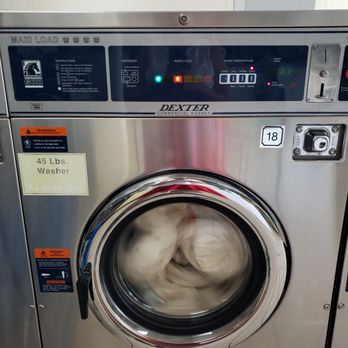 City Laundry - My down comforter had plenty of room to move around and get really clean! - Laundromat Near Me - Los Angeles, California City Laundry - My down comforter had plenty of room to move around and get really clean! - Laundromat Near Me - Los Angeles, California
