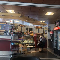 Airport Lounge & Snack Bar - Snack bar