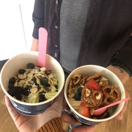 Vegan frozen almond yogurt and vegan frozen apple sorbet with fresh toppings !!
