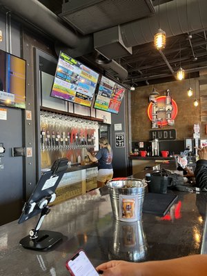 HUDL Brewing Company by null