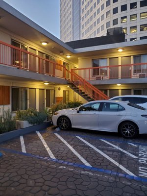 The Tangerine - a Burbank Hotel by null