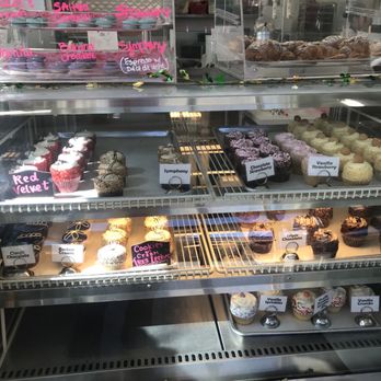 Isabella's Cupcakes & More - the offerings - Cupcakes Near Me - Riverside, California Isabella's Cupcakes & More - the offerings - Cupcakes Near Me - Riverside, California