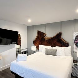 The Saint Hotel
