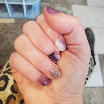 Happy Feet Nail & Spa - Nail Salons Near Me - Selah, Washington Happy Feet Nail & Spa - Nail Salons Near Me - Selah, Washington