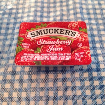 Moke's Bread & Breakfast - Fail! A place as good as this serving strawberry and corn syrup jam? Come on, make it in house, maybe even island type flavors! - Breakfast & Brunch Near Me - Kailua, Hawaii