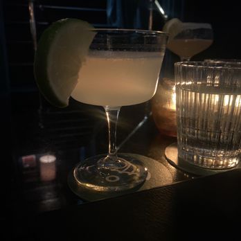 The Pearl Club - Daiquiri cocktail. - Lounges Near Me - Chicago, Illinois