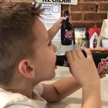 Dyer's Cafe - Root Beers! - American Near Me - Collierville, Tennessee