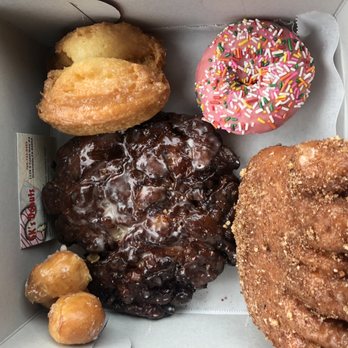 Sk's Donuts - Donuts Near Me - Oceanside, California Sk's Donuts - Donuts Near Me - Oceanside, California