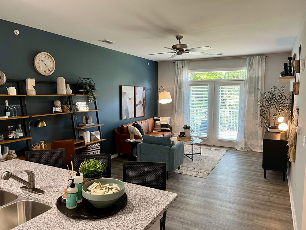 ELEVATION APARTMENT HOMES 70 Photos 901 Baneberry Ln, Alexandria