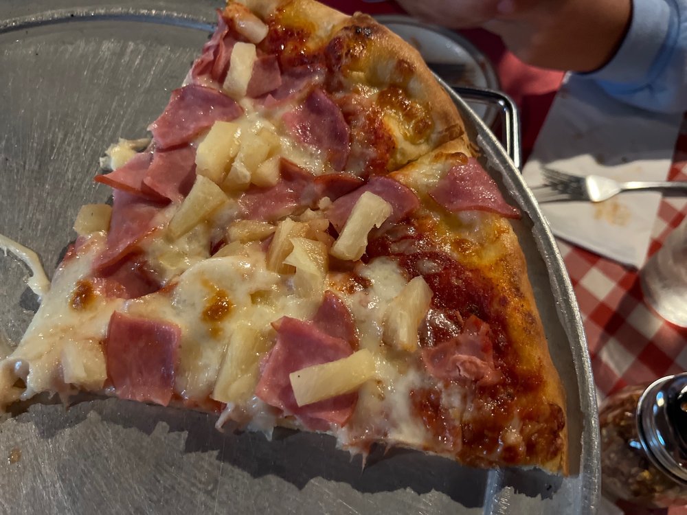 VIVIO’S RESTAURANT 33 Photos & 100 Reviews Pizza 4531 S Straits