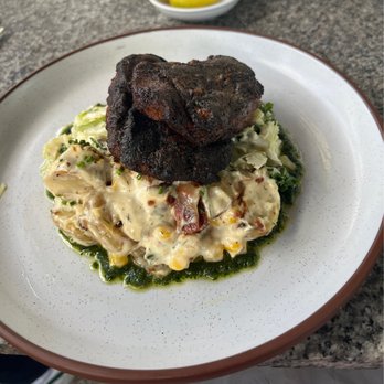 Earls Kitchen + Bar - Cajun Blackened Chicken - New American Near Me - Miami, Florida