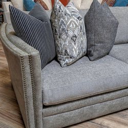 HomePlace Furniture Outlet - Hubbard, OR - HomePlace
