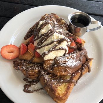 Bea Bea's - Strawberry  Nutella French Toast - Coffee & Tea Near Me - Burbank, California