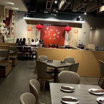 Dynasty - Big restaurant - Seafood Near Me - Orange, California