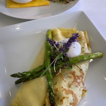 The Lemon Tree - Avo Hash Smash and Mushroom Crepe! - Cocktail Bars Near Me - Bend, Oregon The Lemon Tree - Avo Hash Smash and Mushroom Crepe! - Cocktail Bars Near Me - Bend, Oregon