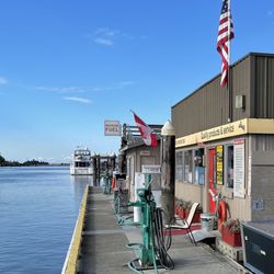 La Conner Landing & Marine - 150-foot deep water fuel dock