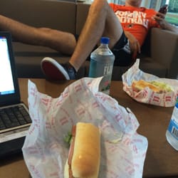 Jimmy John's - Number 17 no tomato!
