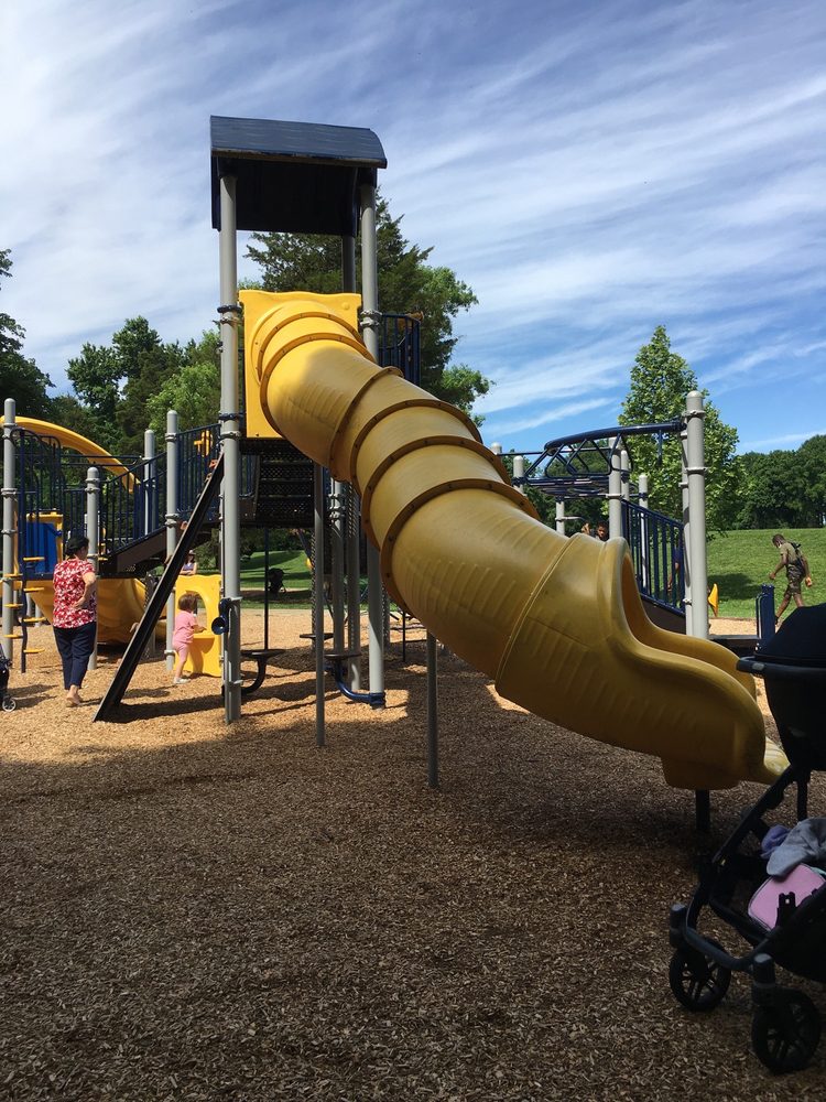 SOUTHEAST OLNEY PARK Updated June 2024 17600 Buehler Rd, Olney