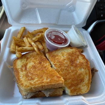 Lindo’s Diner - Beef eater - American Near Me - Yucaipa, California