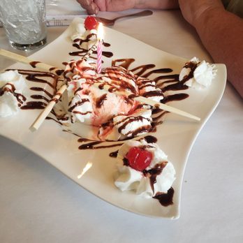 Pacific Bistro - Birthday ice cream - Seafood Near Me - Delafield, Wisconsin