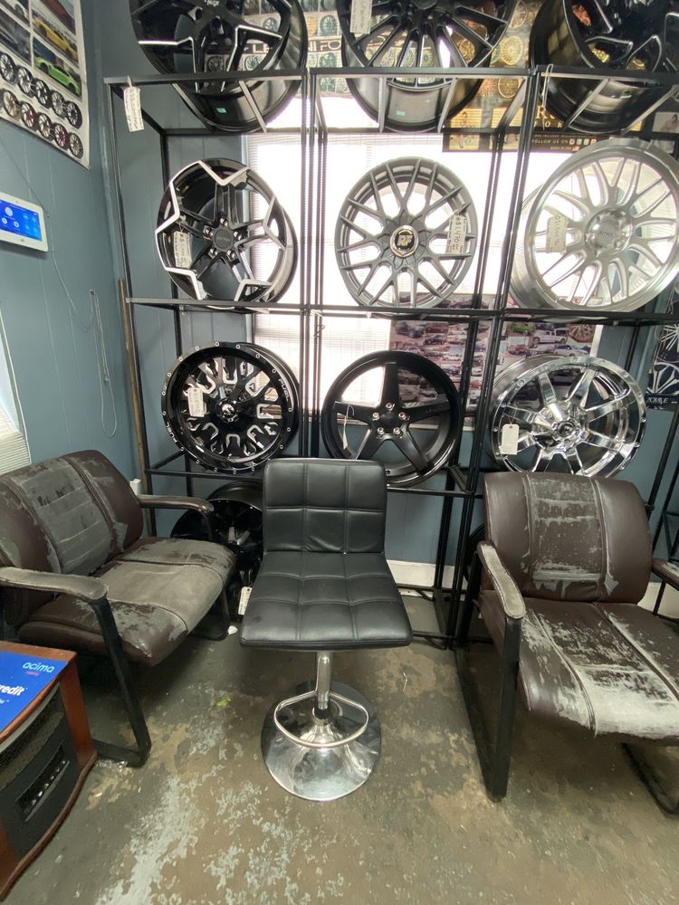 G’Z TIRES & RIMS Updated September 2024 13 Photos 9916 Jefferson