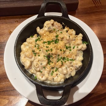 Willard Hicks - Pancetta Mac & Manchego cheese - New American Near Me - Campbell, California Willard Hicks - Pancetta Mac & Manchego cheese - New American Near Me - Campbell, California