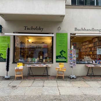 Tucholsky Buchhandlung - Storefront with displays - Tucholsky Buchhandlung bookstore - Bookstores Near Me - Berlin, BE Tucholsky Buchhandlung - Storefront with displays - Tucholsky Buchhandlung bookstore - Bookstores Near Me - Berlin, BE